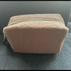 Sherpa Cosmetic Bag